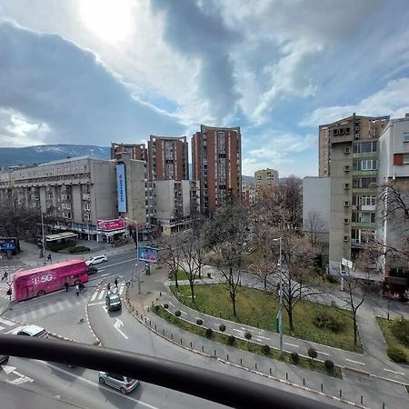 City Center Chic, Urban Apartment Скопие Екстериор снимка